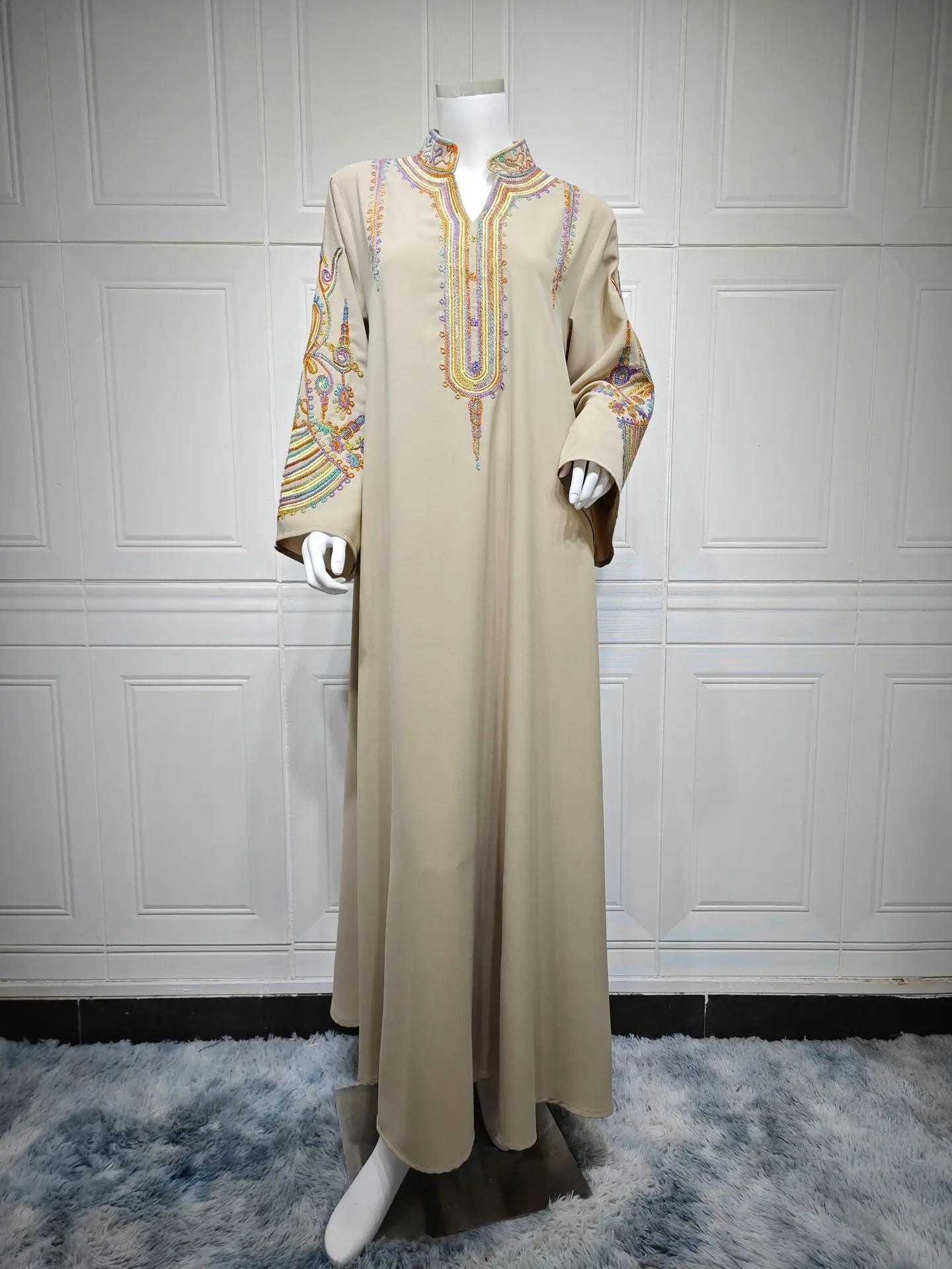 Dubai Abaya for Women – Elegant Middle Eastern Embroidered Muslim Dress, Islamic Kaftan Jalabiya, Moroccan Pullover Robe