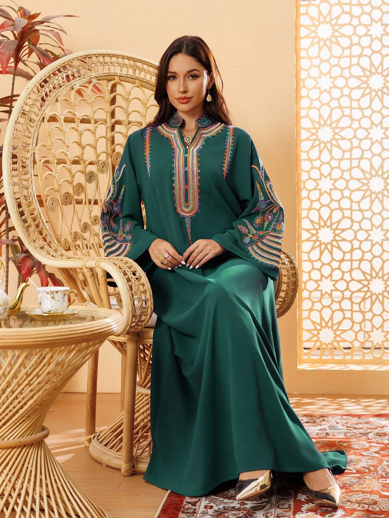 Dubai Abaya for Women – Elegant Middle Eastern Embroidered Muslim Dress, Islamic Kaftan Jalabiya, Moroccan Pullover Robe